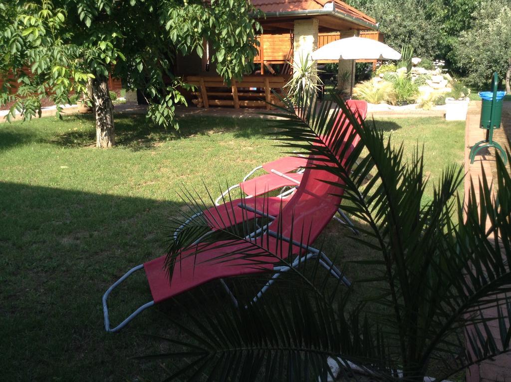 Bornemisza Kuria Apartment Tiszabecs Екстериор снимка
