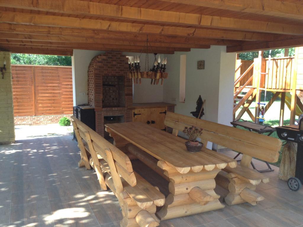 Bornemisza Kuria Apartment Tiszabecs Екстериор снимка
