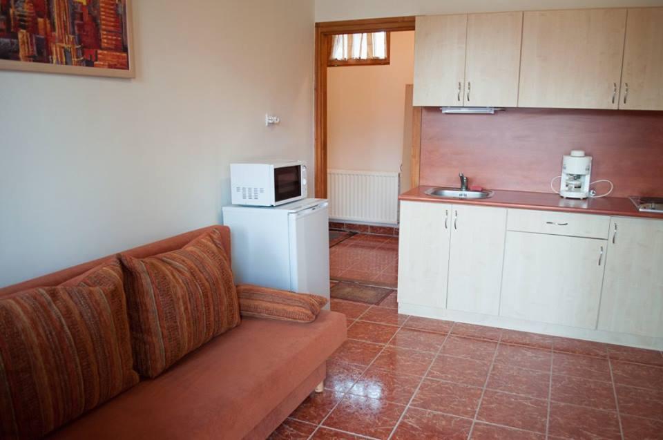 Bornemisza Kuria Apartment Tiszabecs Екстериор снимка