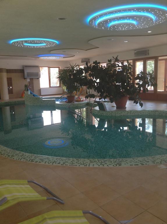 Bornemisza Kuria Apartment Tiszabecs Екстериор снимка